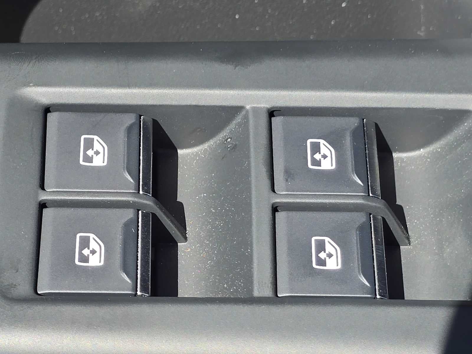 2025 Audi Q6 e-tron Premium Plus