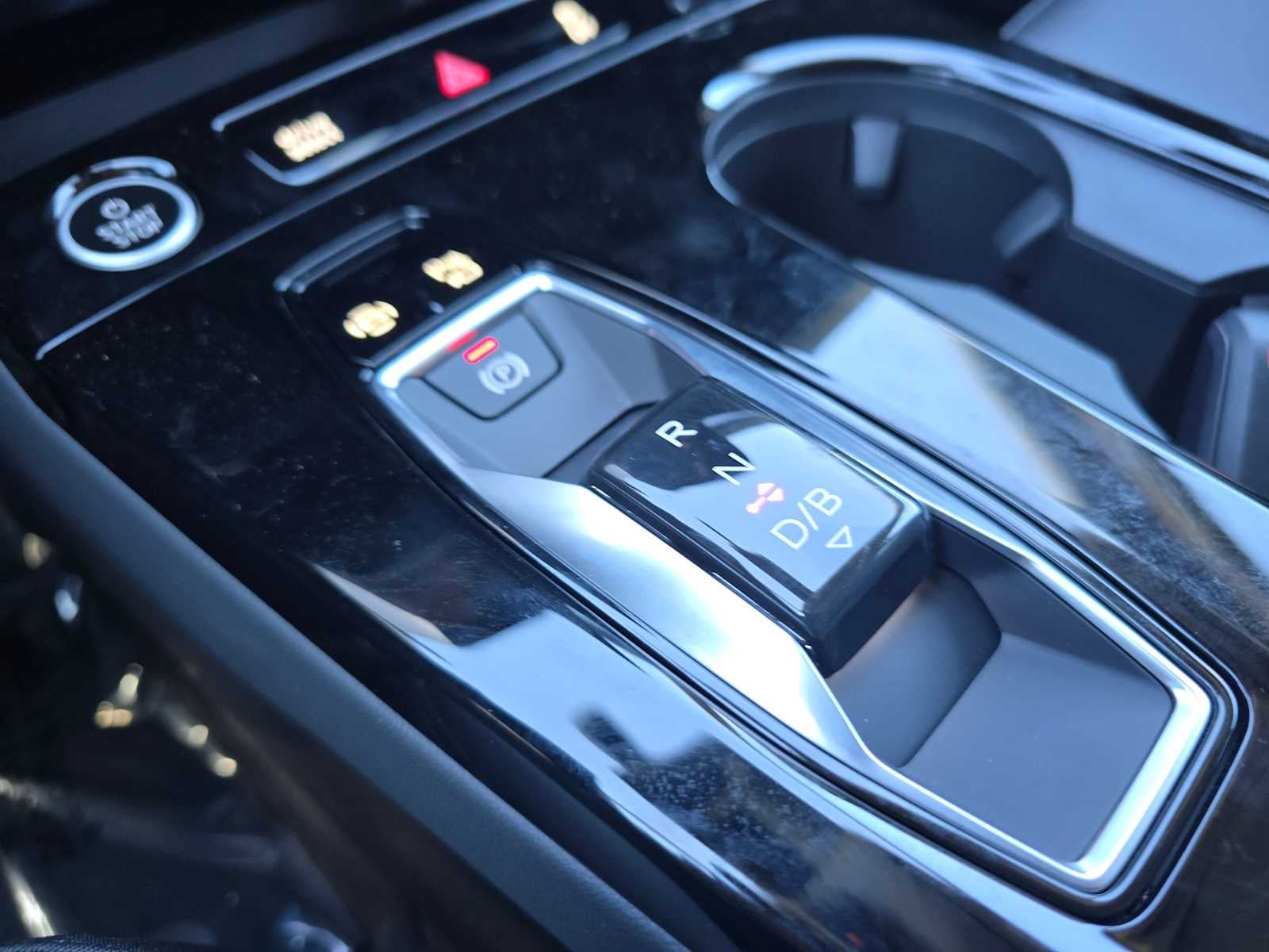 2025 Audi Q6 e-tron Premium Plus