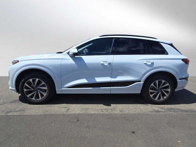 2025 Audi Q6 e-tron Premium Plus