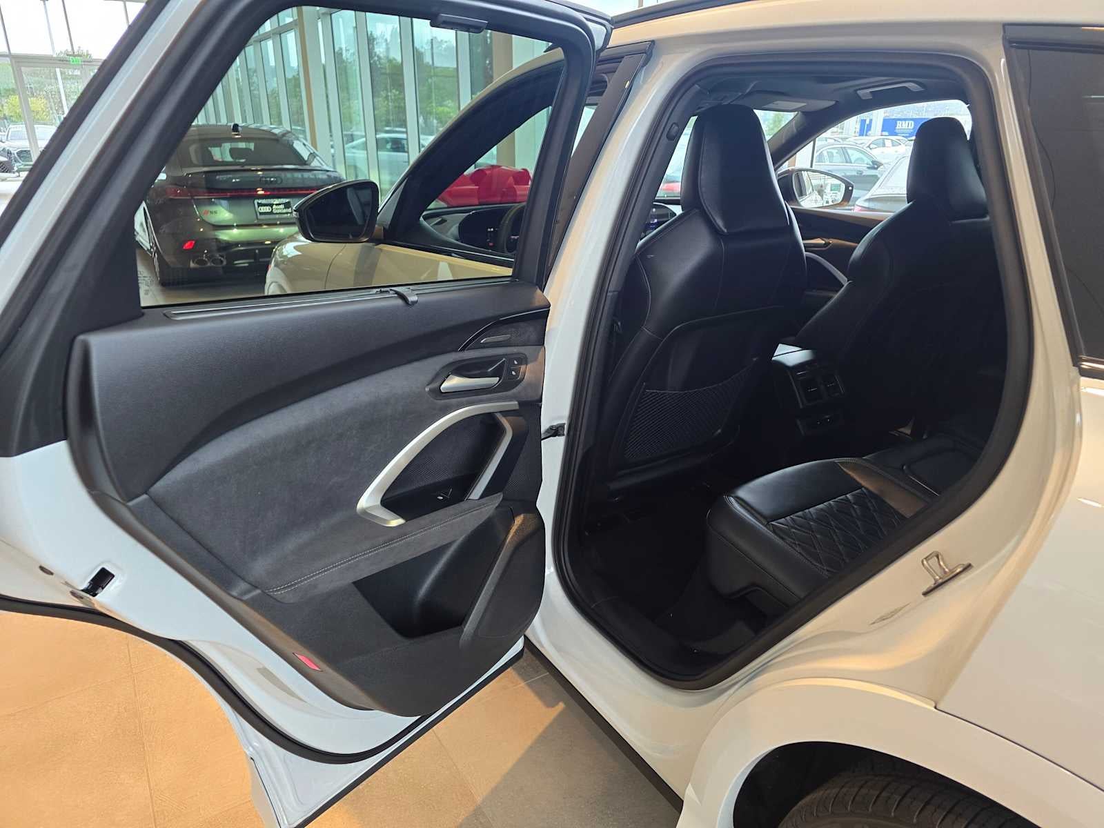 2025 Audi New SQ5 Premium Plus