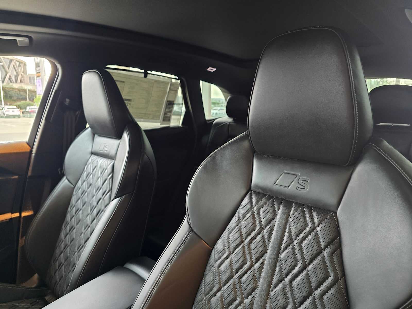 2025 Audi New SQ5 Premium Plus