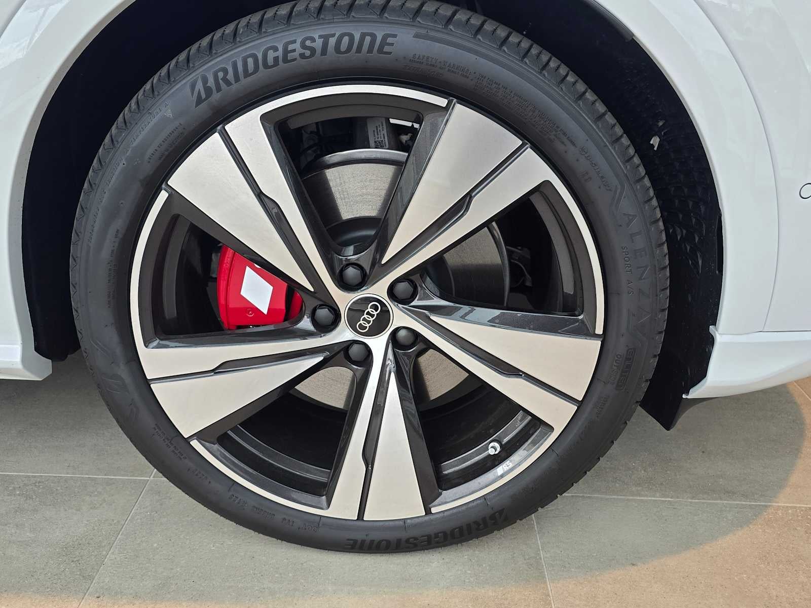 2025 Audi New SQ5 Premium Plus