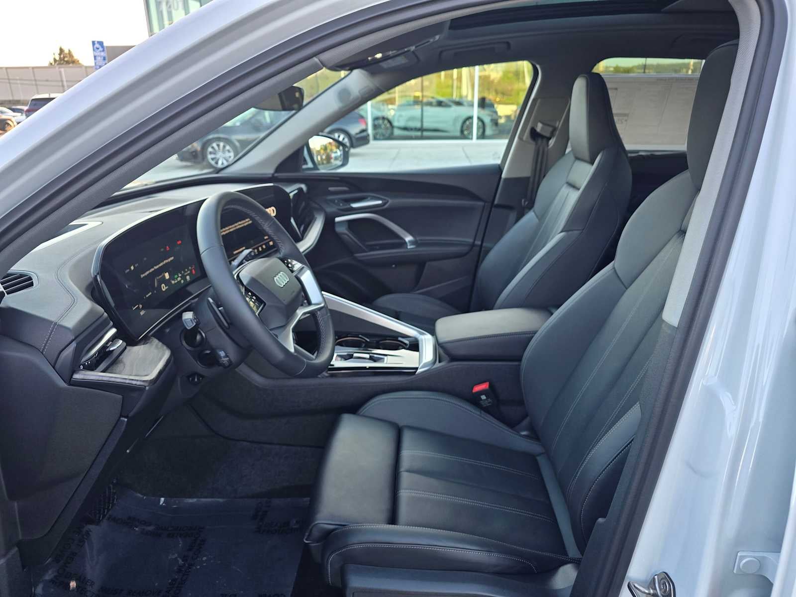 2025 Audi Q5 Premium Plus