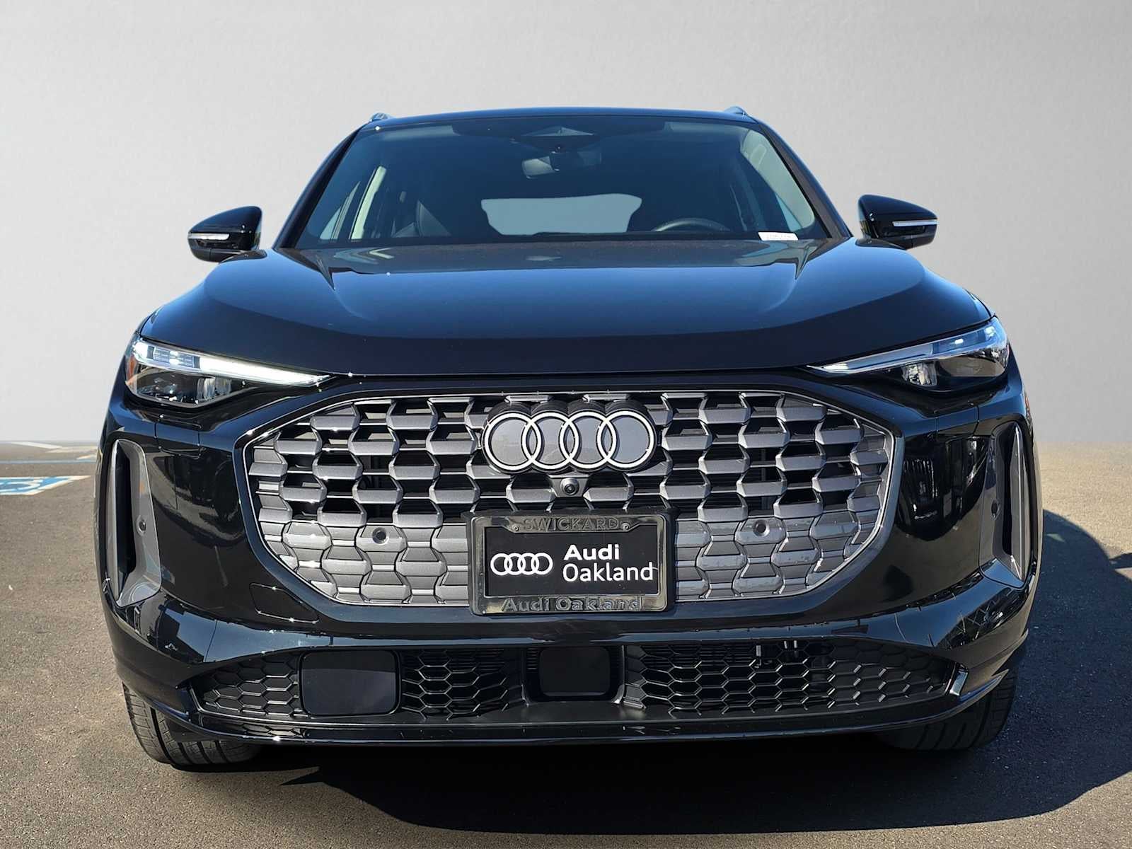 2025 Audi Q5 Premium Plus