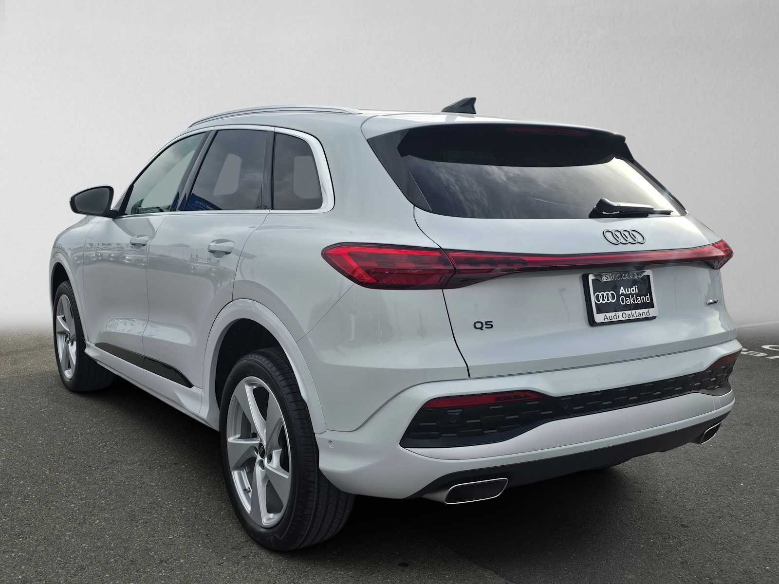 2025 Audi Q5 Premium Plus