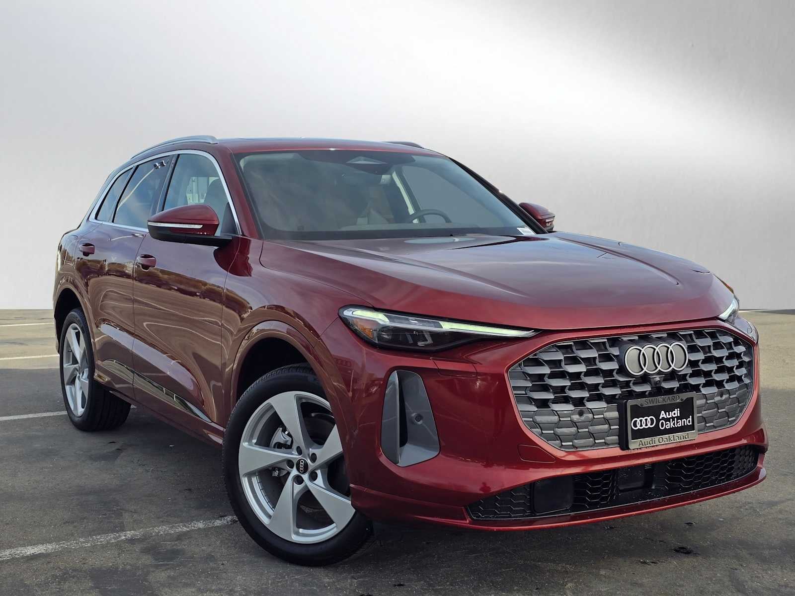 2025 Audi New Q5 Premium Plus