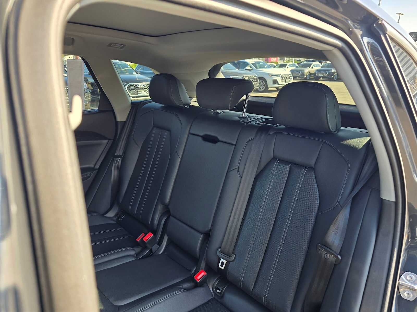 2025 Audi New Q5 Premium Plus