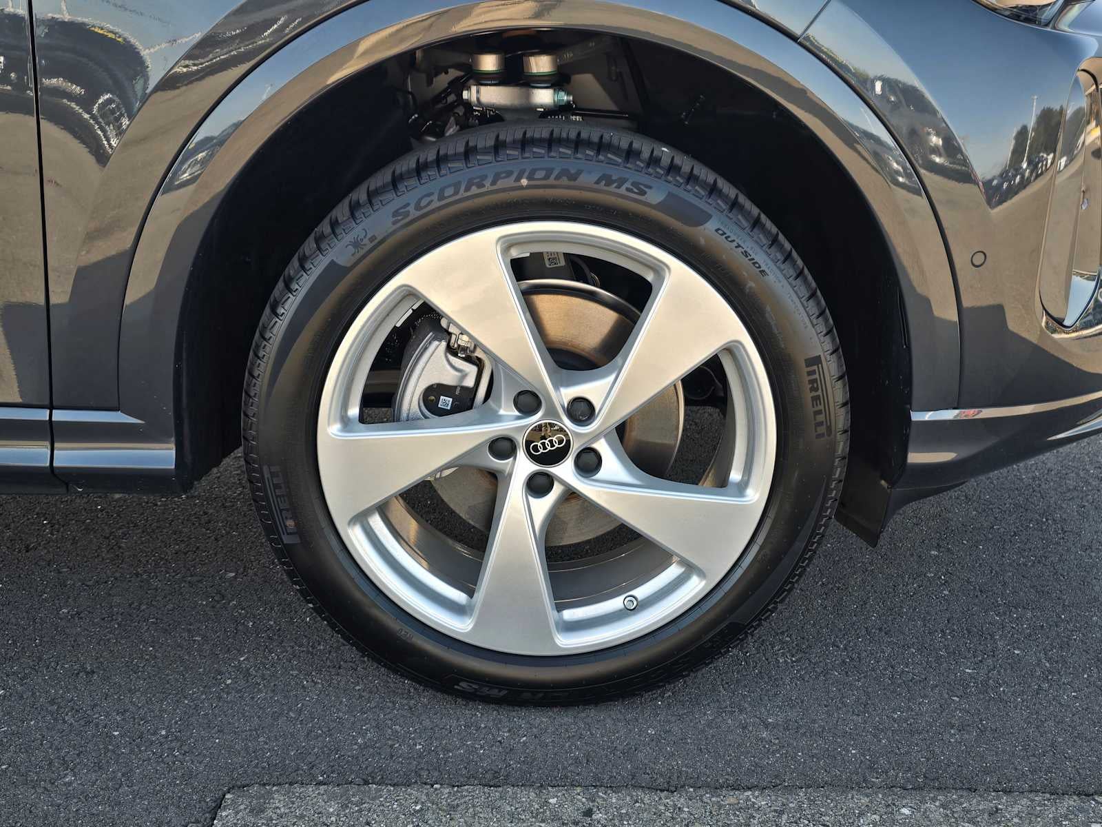 2025 Audi New Q5 Premium Plus