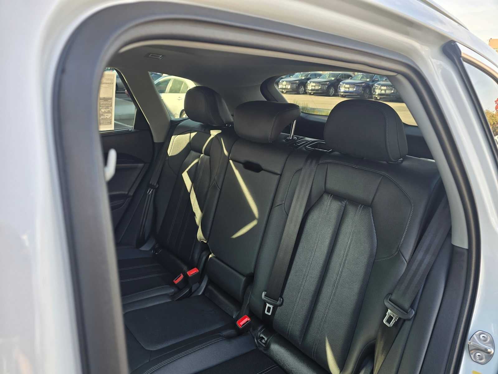 2025 Audi Q5 Premium Plus