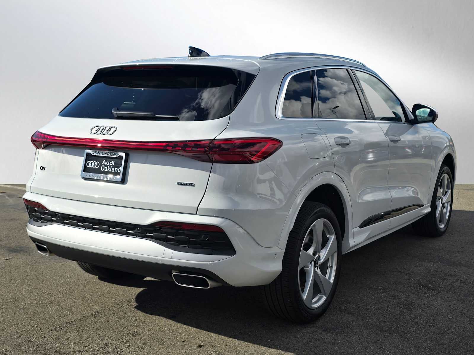 2025 Audi Q5 Premium Plus