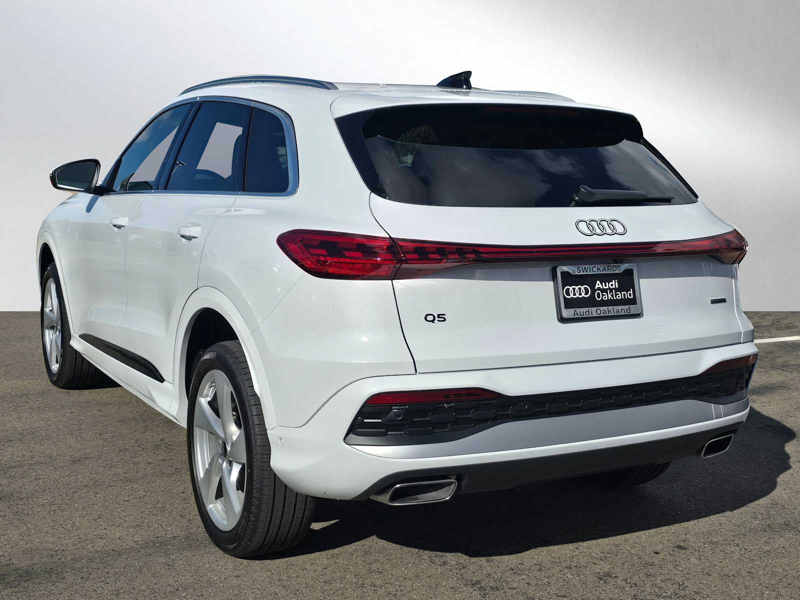 2025 Audi Q5 Premium Plus
