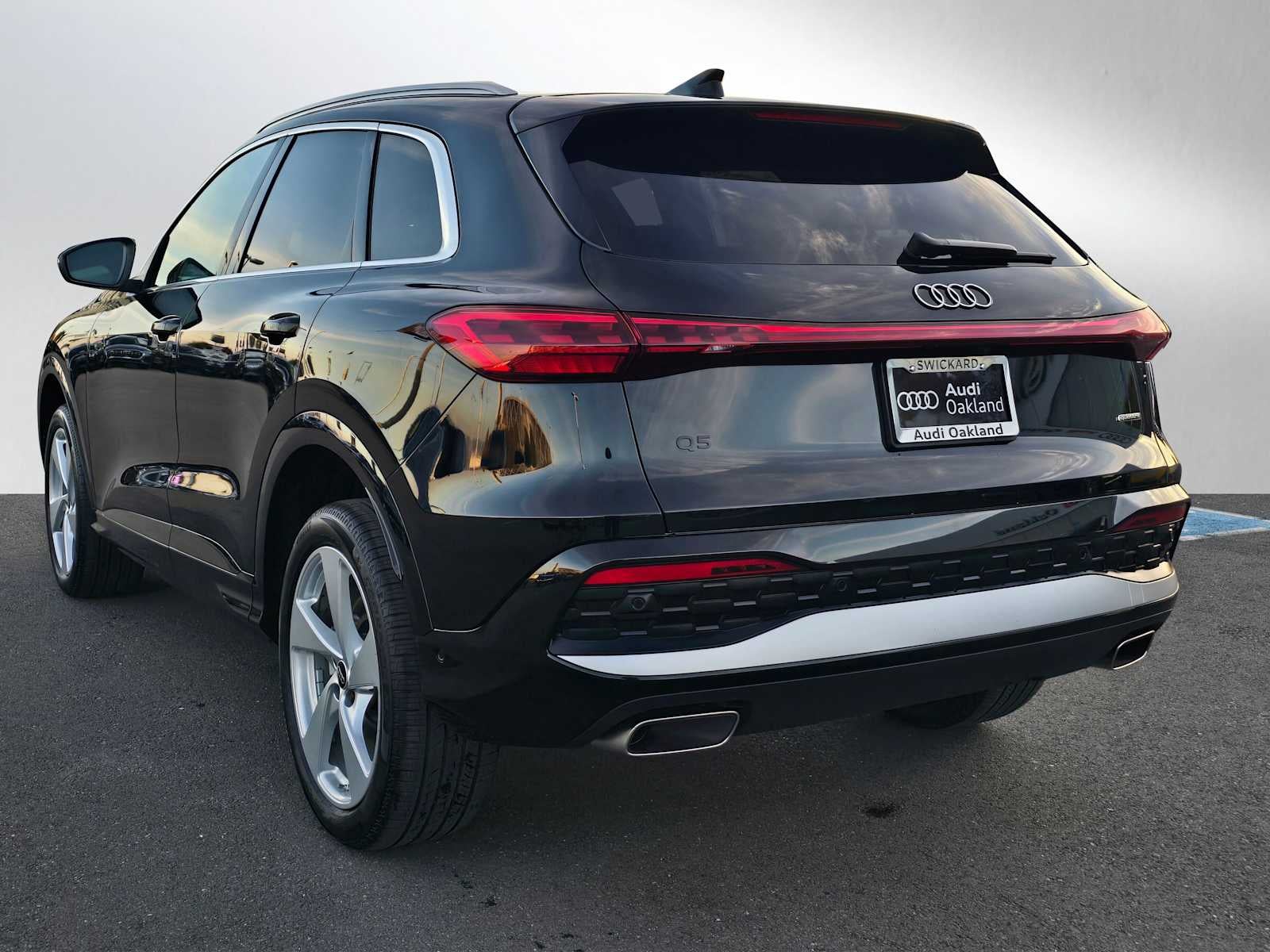2025 Audi Q5 Premium Plus