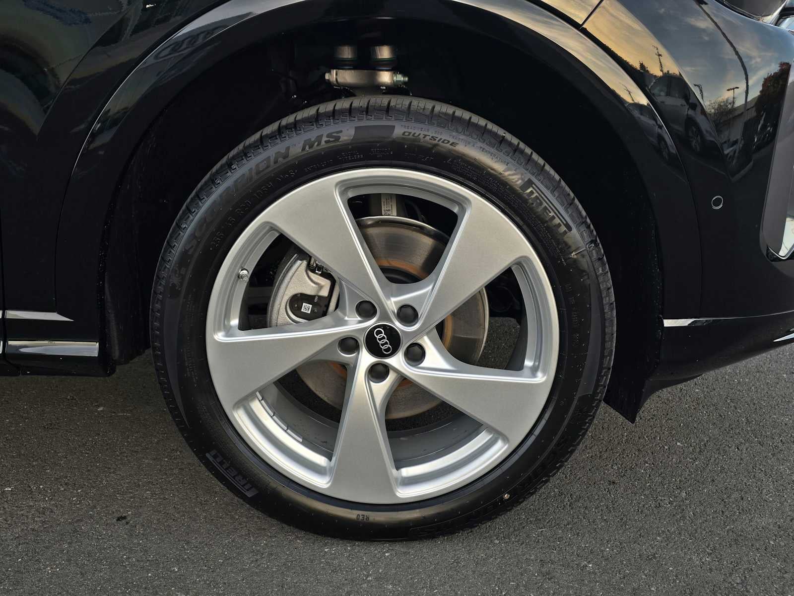 2025 Audi Q5 Premium Plus