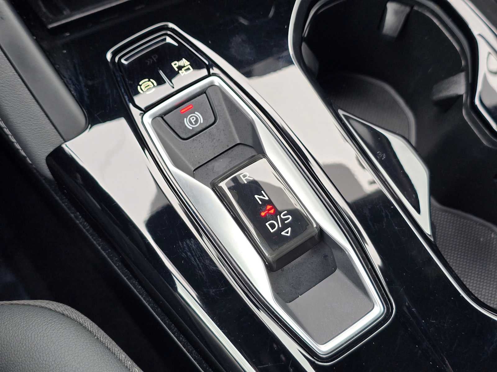 2025 Audi New Q5 Premium Plus