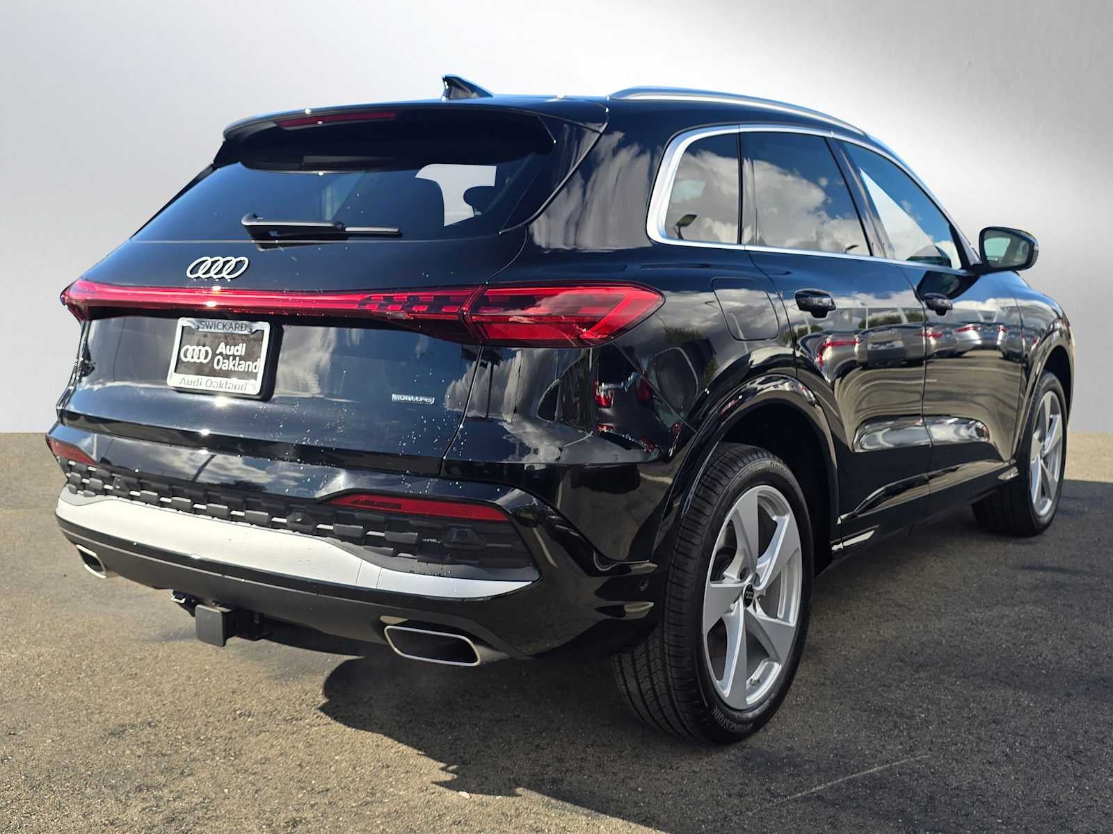 2025 Audi Q5 Premium Plus