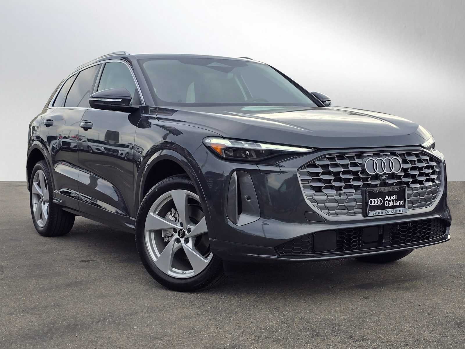 2025 Audi New Q5 Premium Plus
