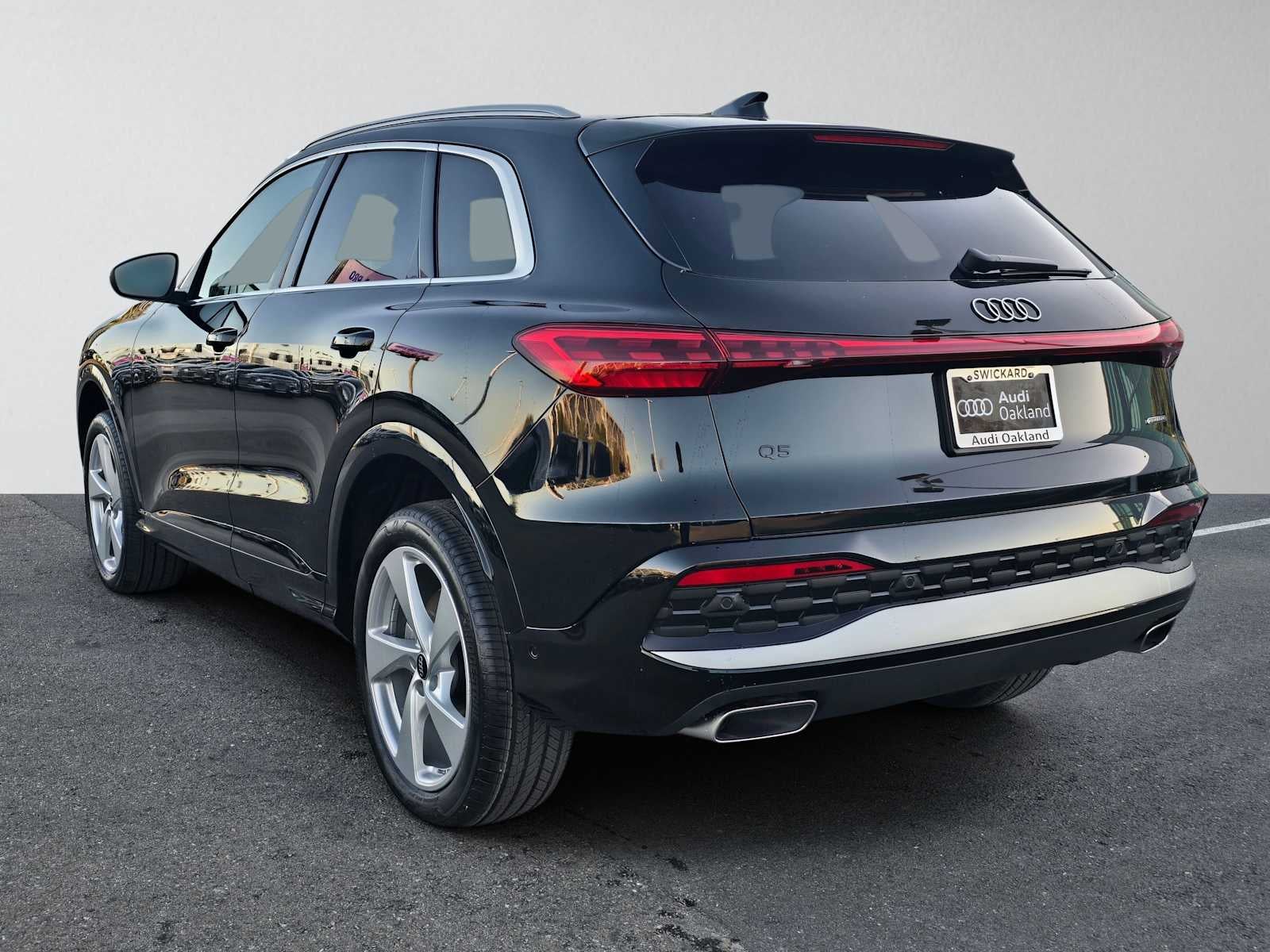 2025 Audi Q5 Premium Plus