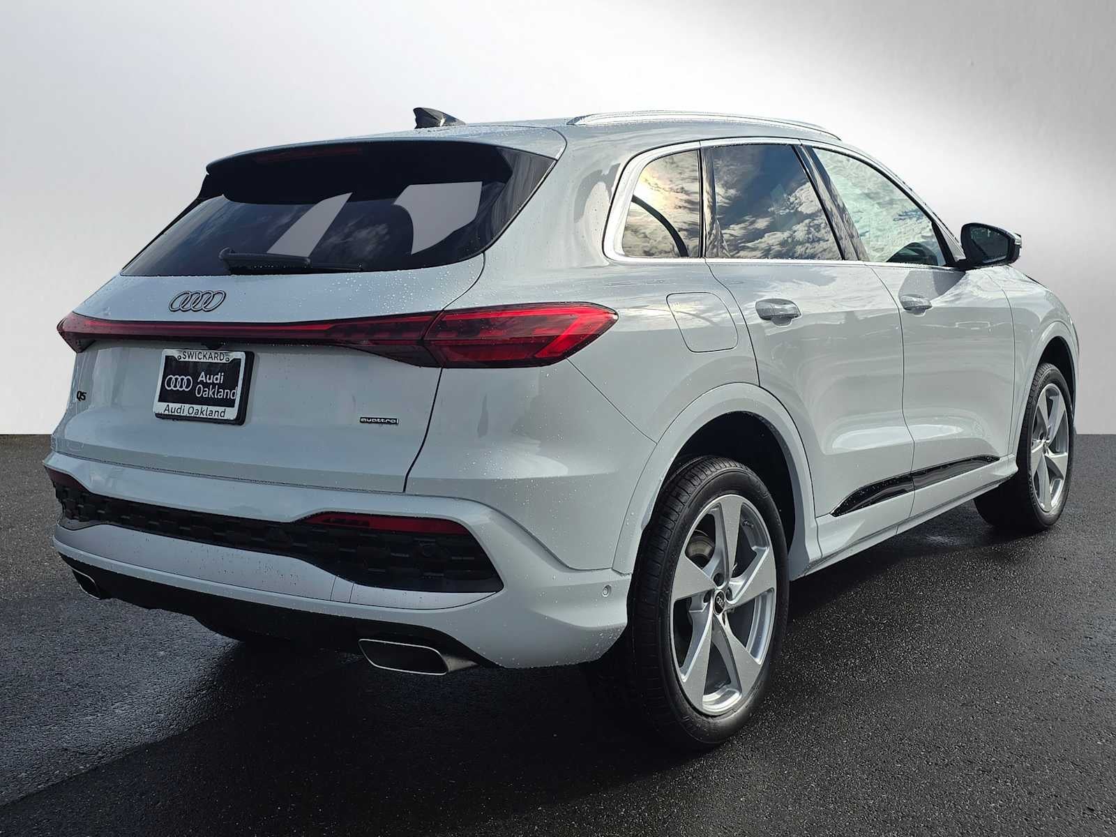 2025 Audi Q5 Premium Plus
