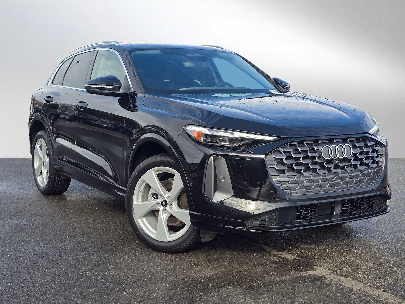 2025 Audi Q5 Premium Plus