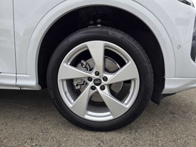 2025 Audi New Q5 Premium Plus