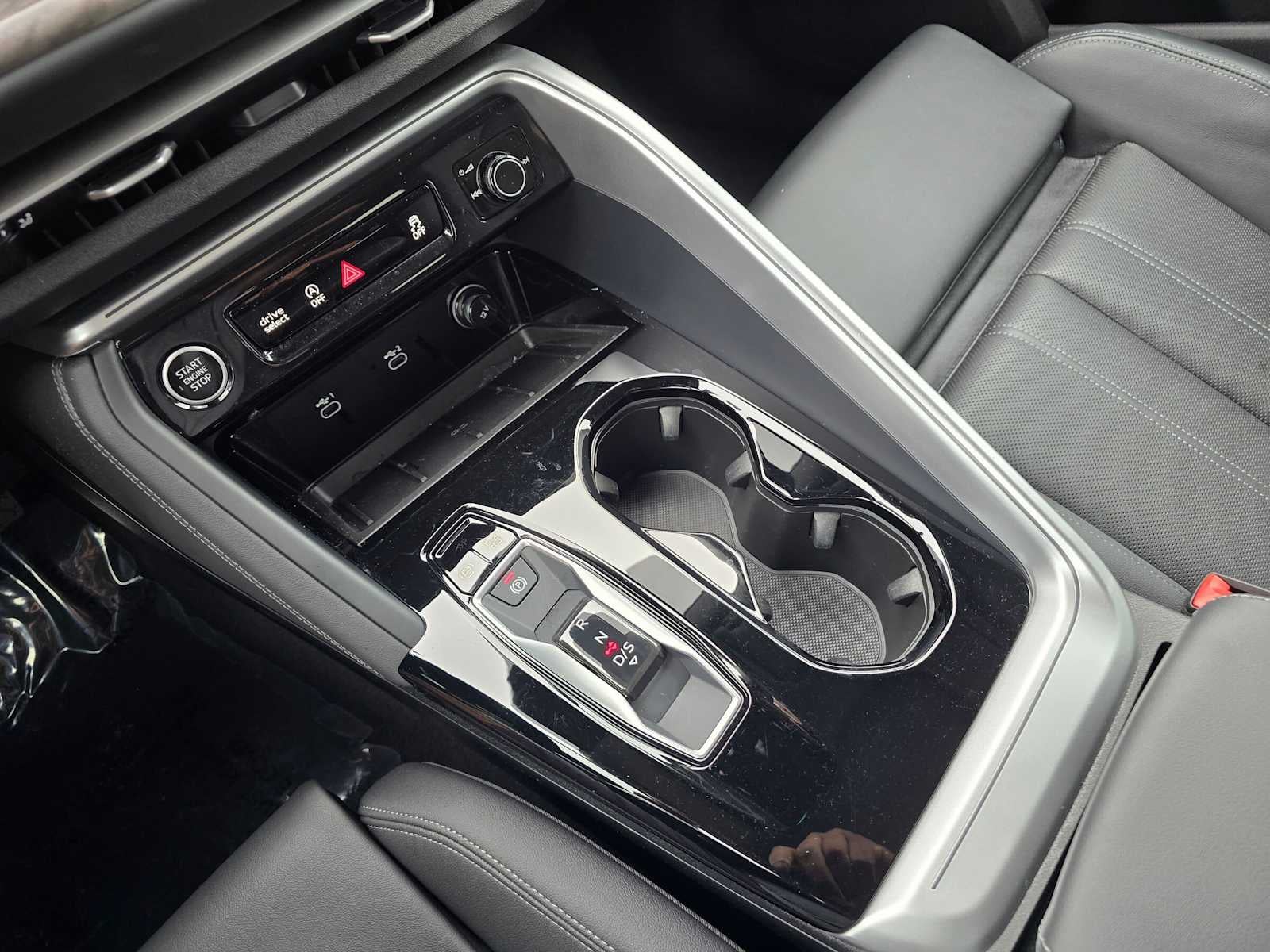 2025 Audi New Q5 Premium Plus