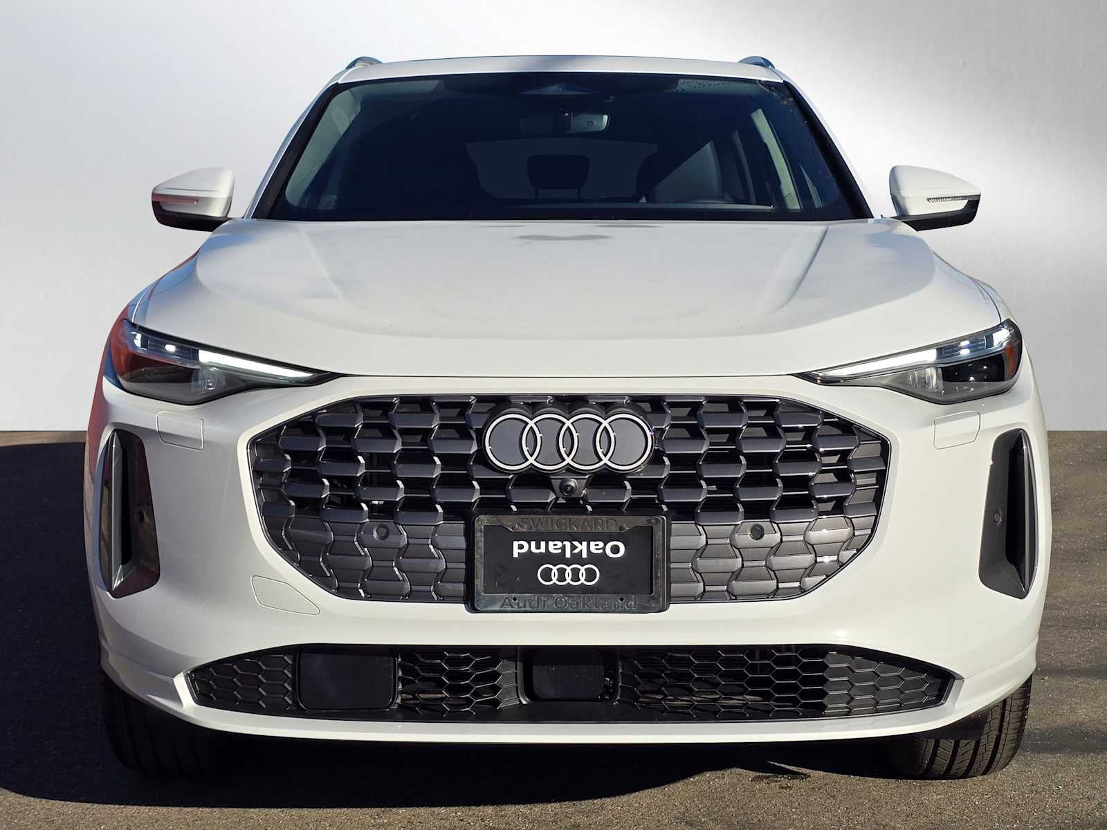 2025 Audi New Q5 Premium Plus