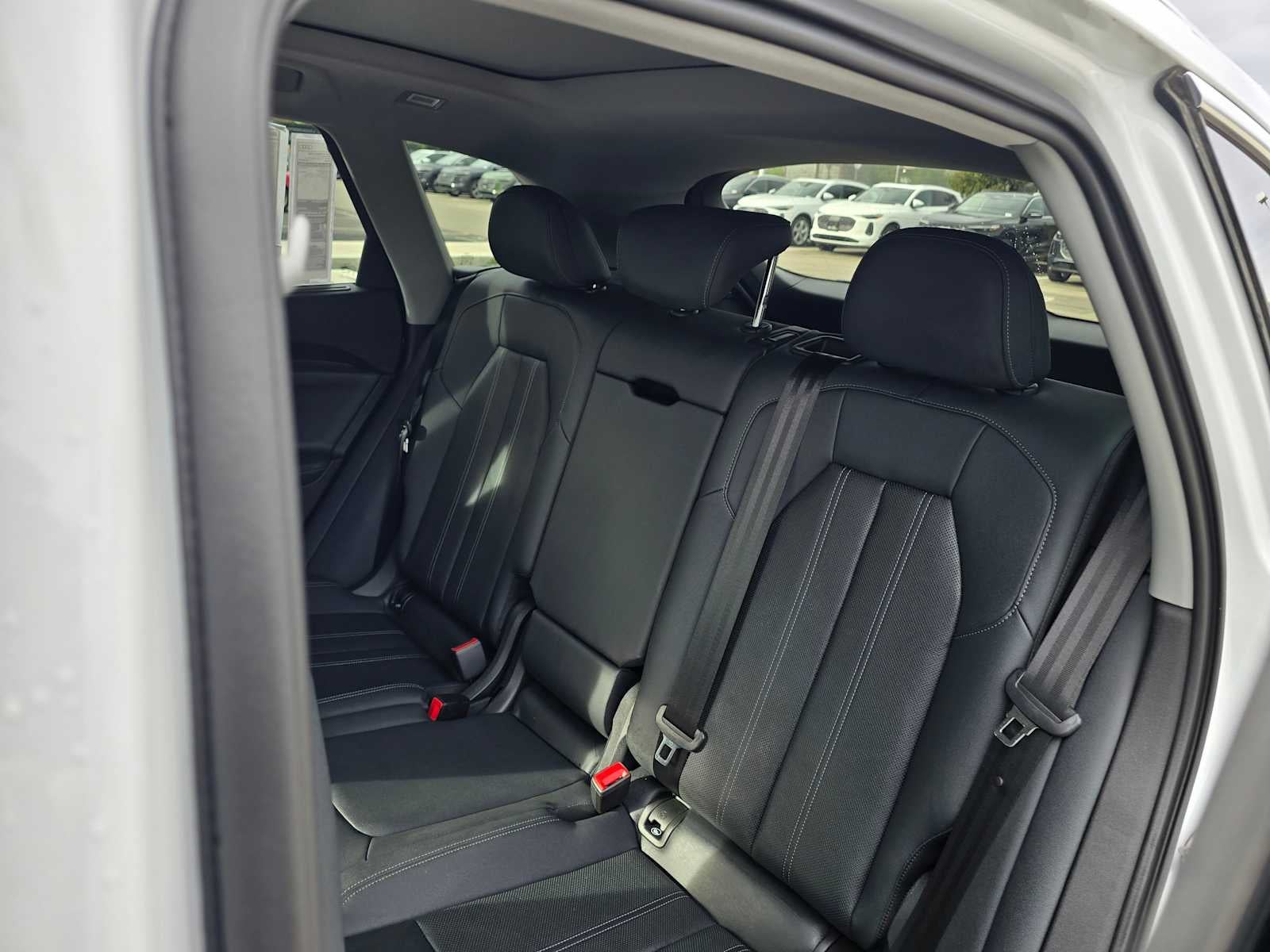 2025 Audi Q5 Premium Plus