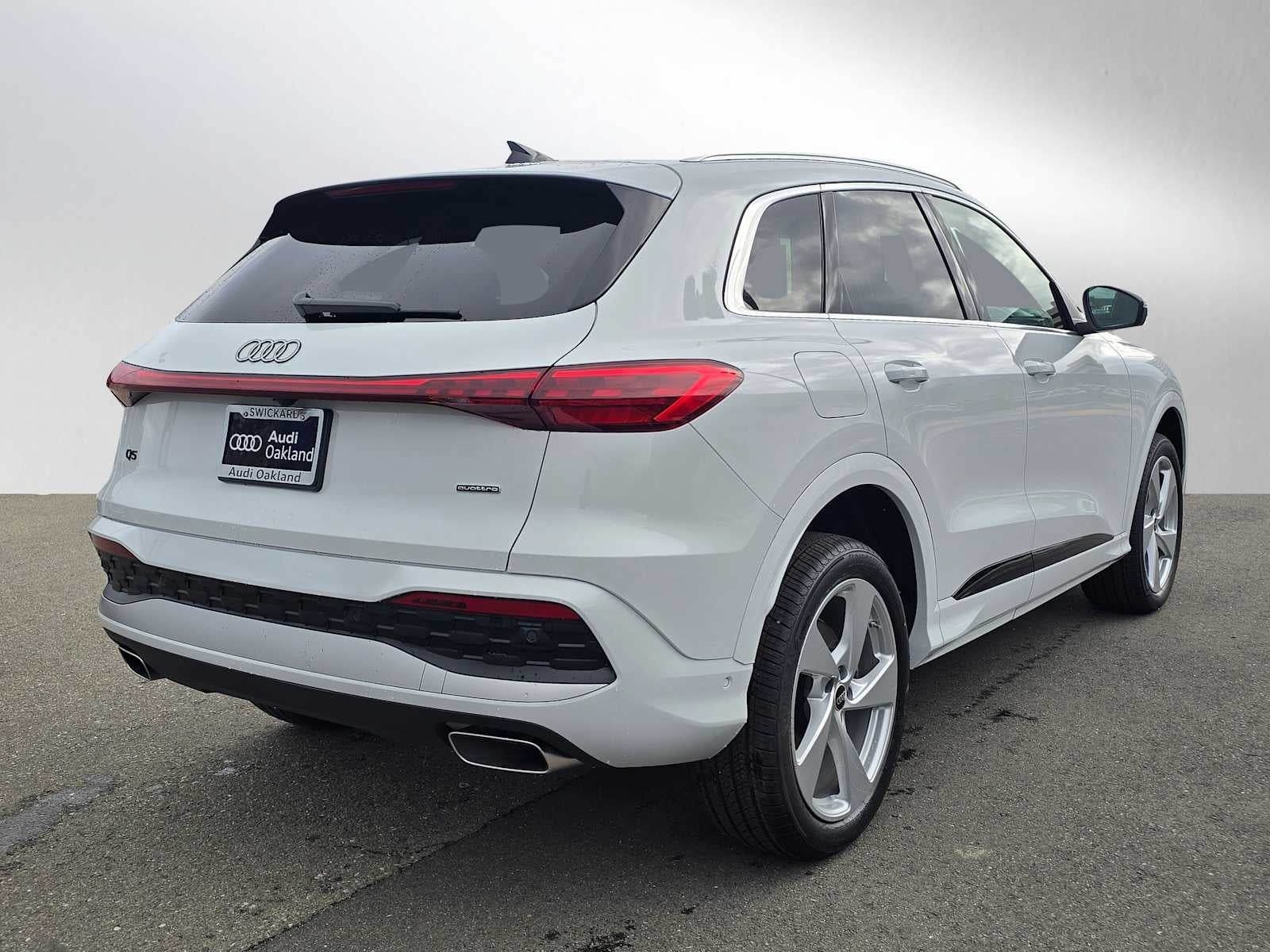 2025 Audi Q5 Premium Plus