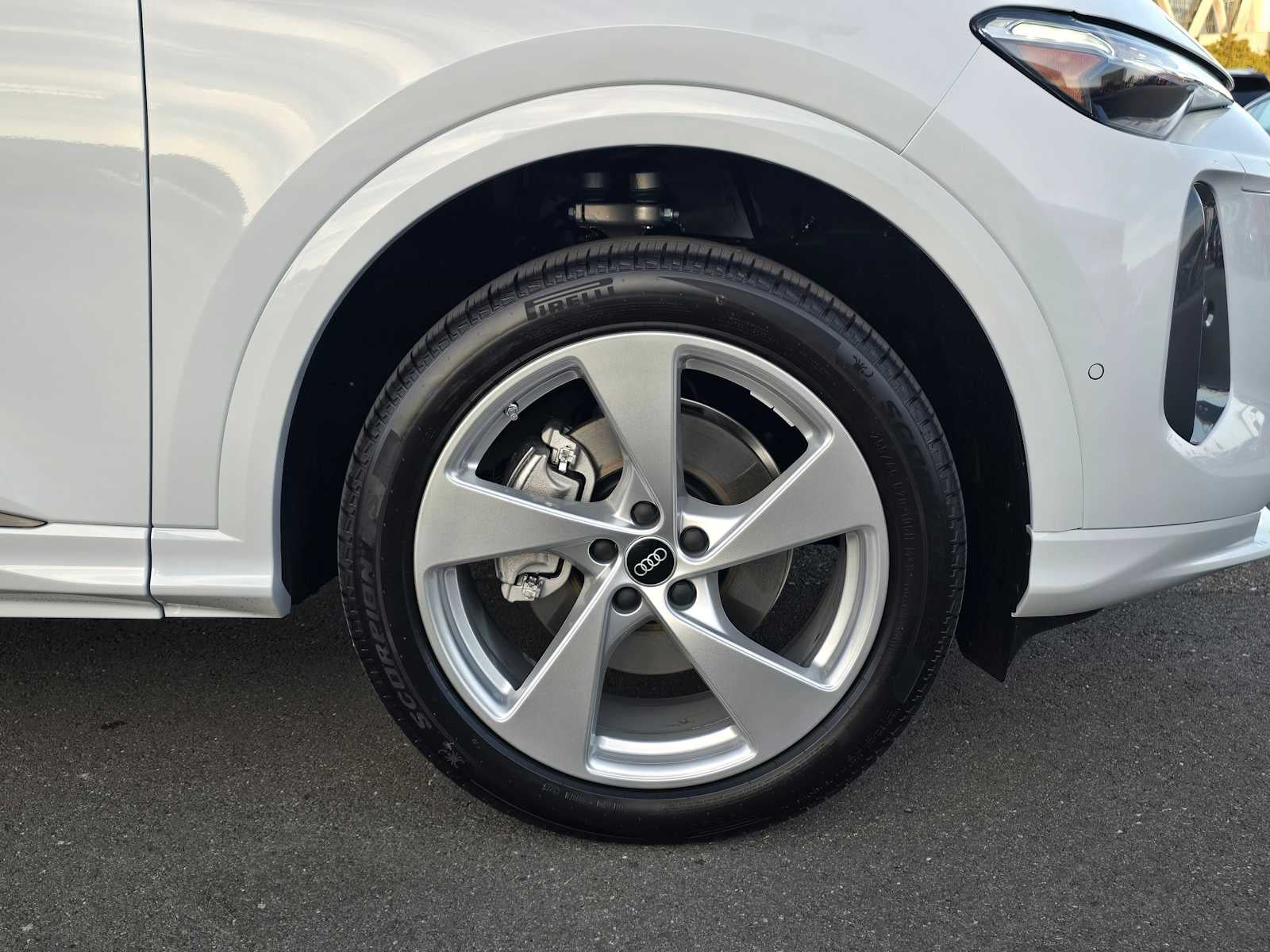 2025 Audi Q5 Premium Plus