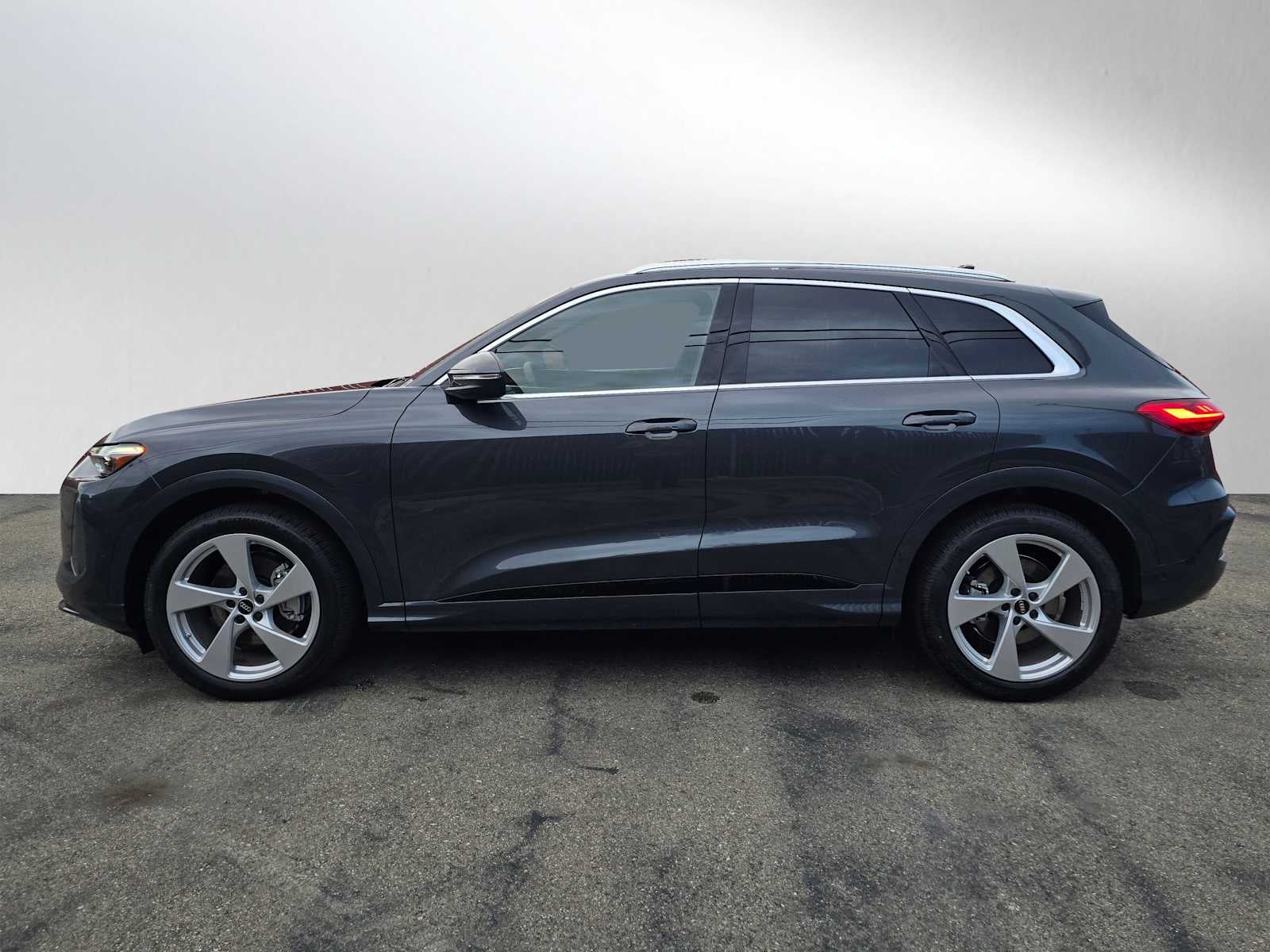 2025 Audi Q5 Prestige