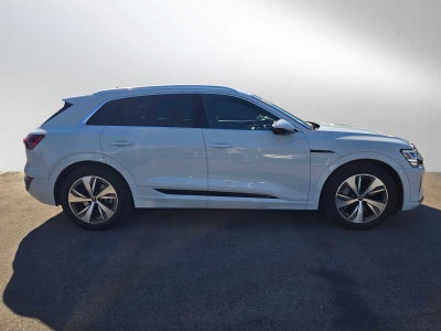 2024 Audi Q8 e-tron Premium Plus