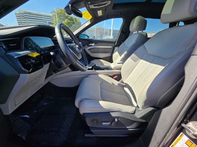 2024 Audi Q8 e-tron Prestige