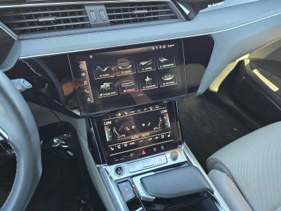 2024 Audi Q8 e-tron Prestige