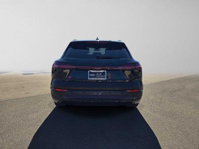 2024 Audi Q8 e-tron Prestige