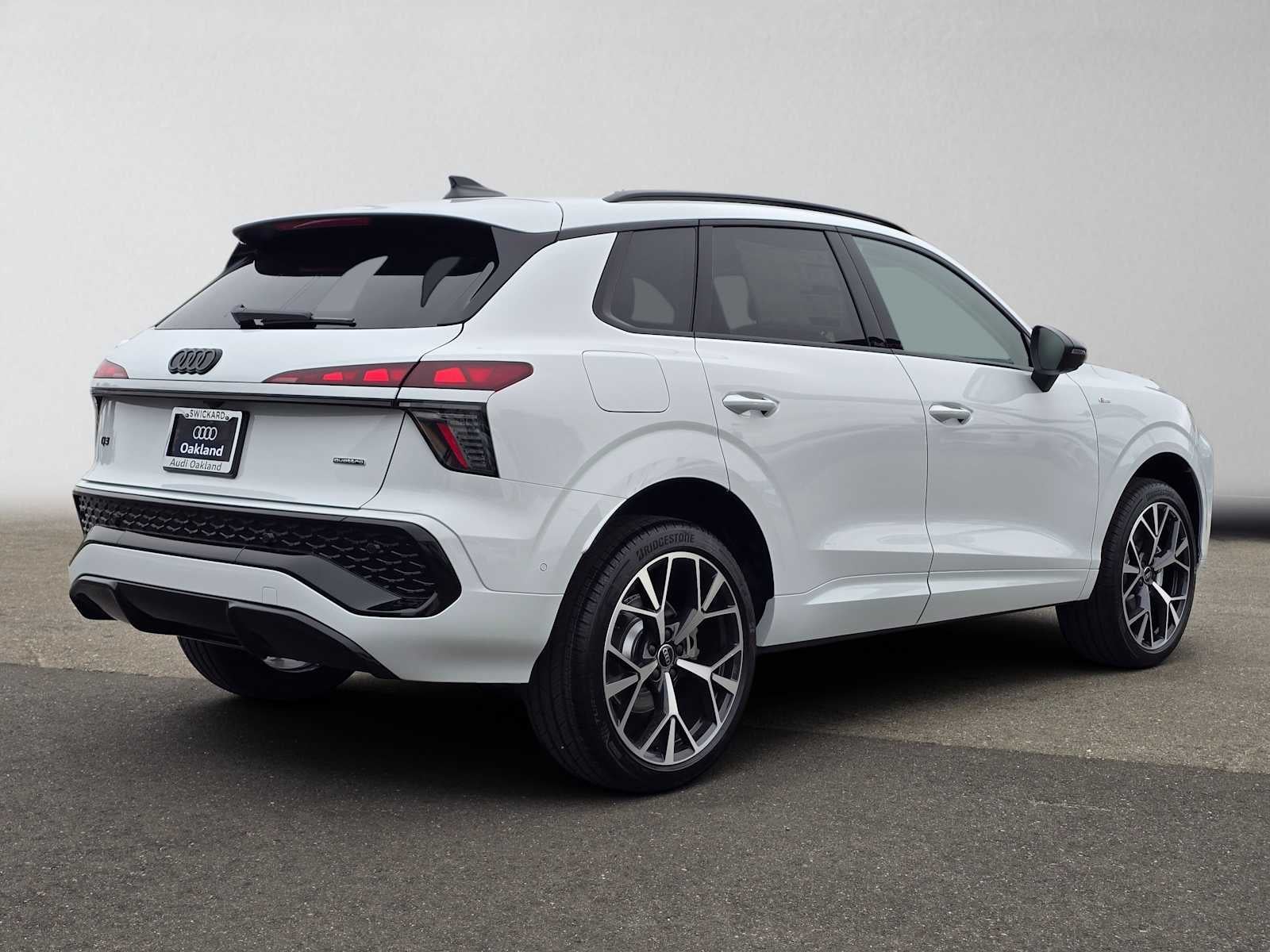 2026 Audi Q3 S line