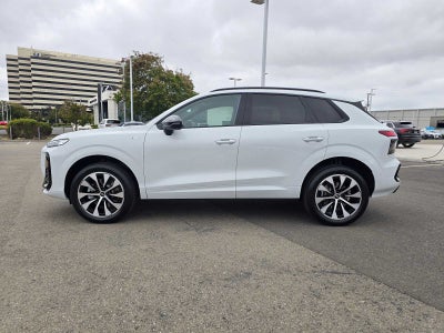 2026 Audi Q3 S line