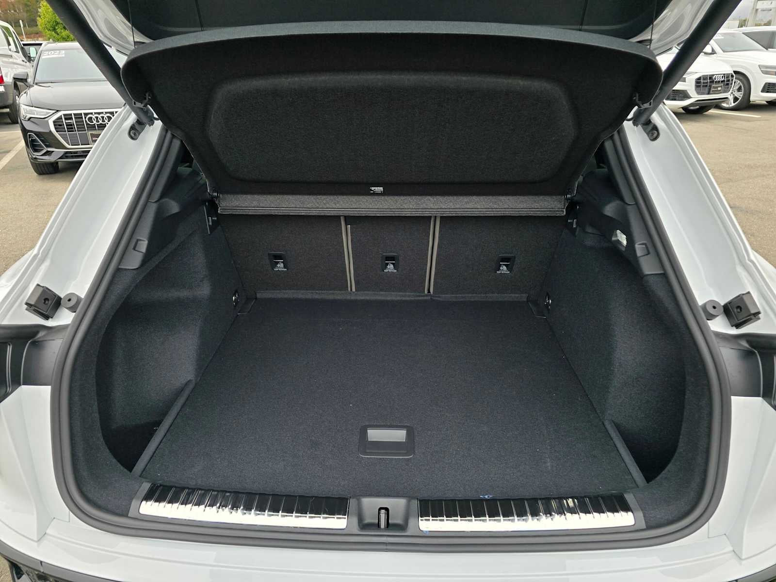 2026 Audi Q3 S line