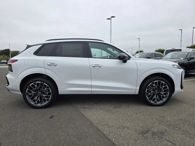 2026 Audi Q3 S line