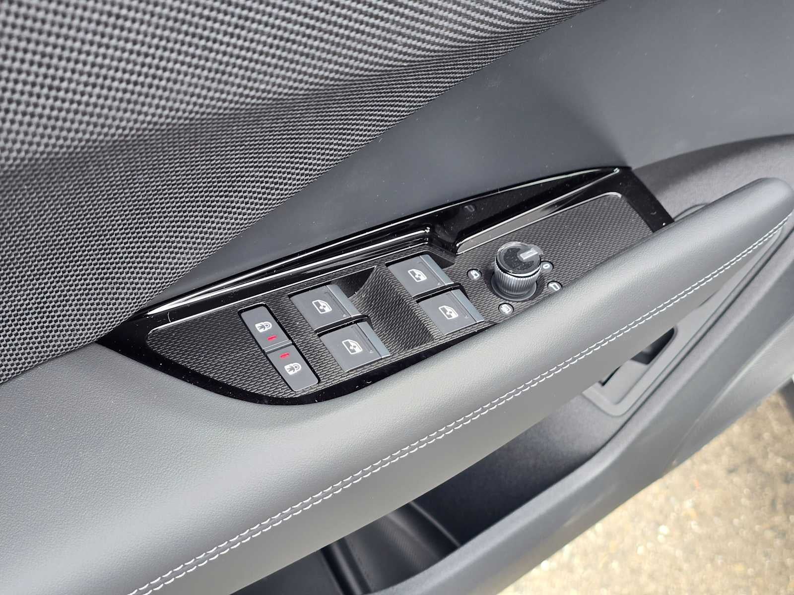 2026 Audi Q3 S line