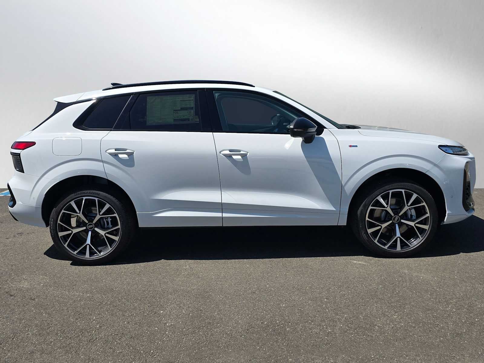2026 Audi Q3 S line