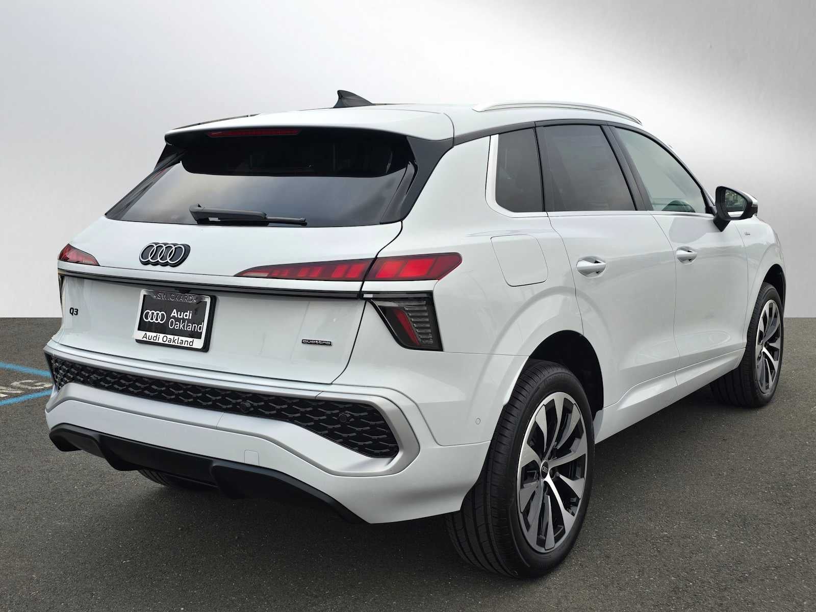 2026 Audi Q3 S line