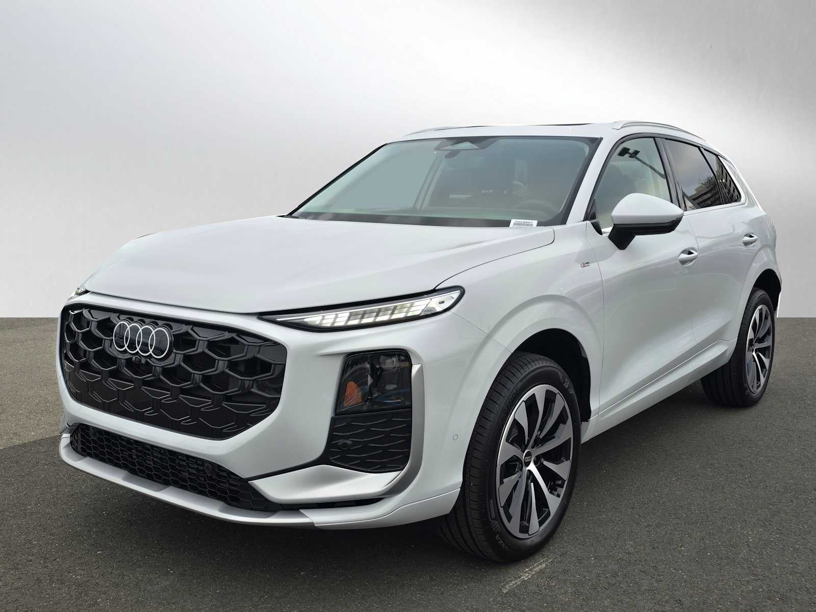 2026 Audi Q3 S line