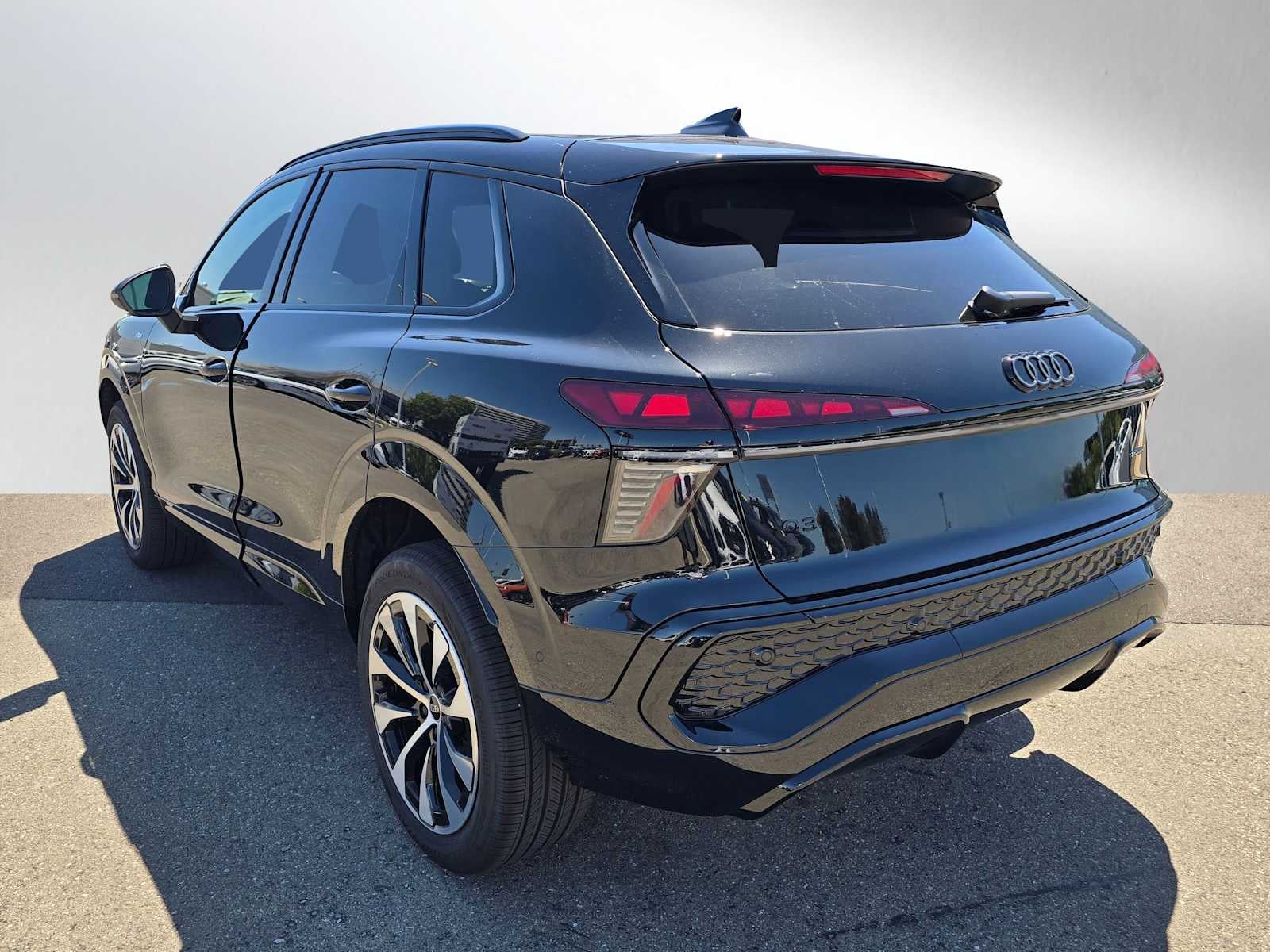 2026 Audi Q3 S line