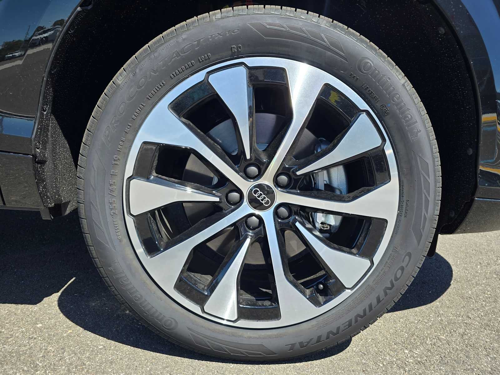 2026 Audi Q3 S line