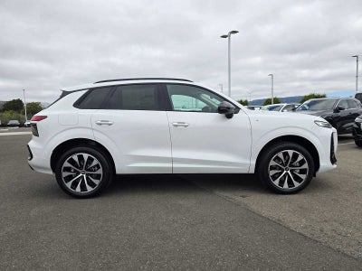 2026 Audi Q3 S line
