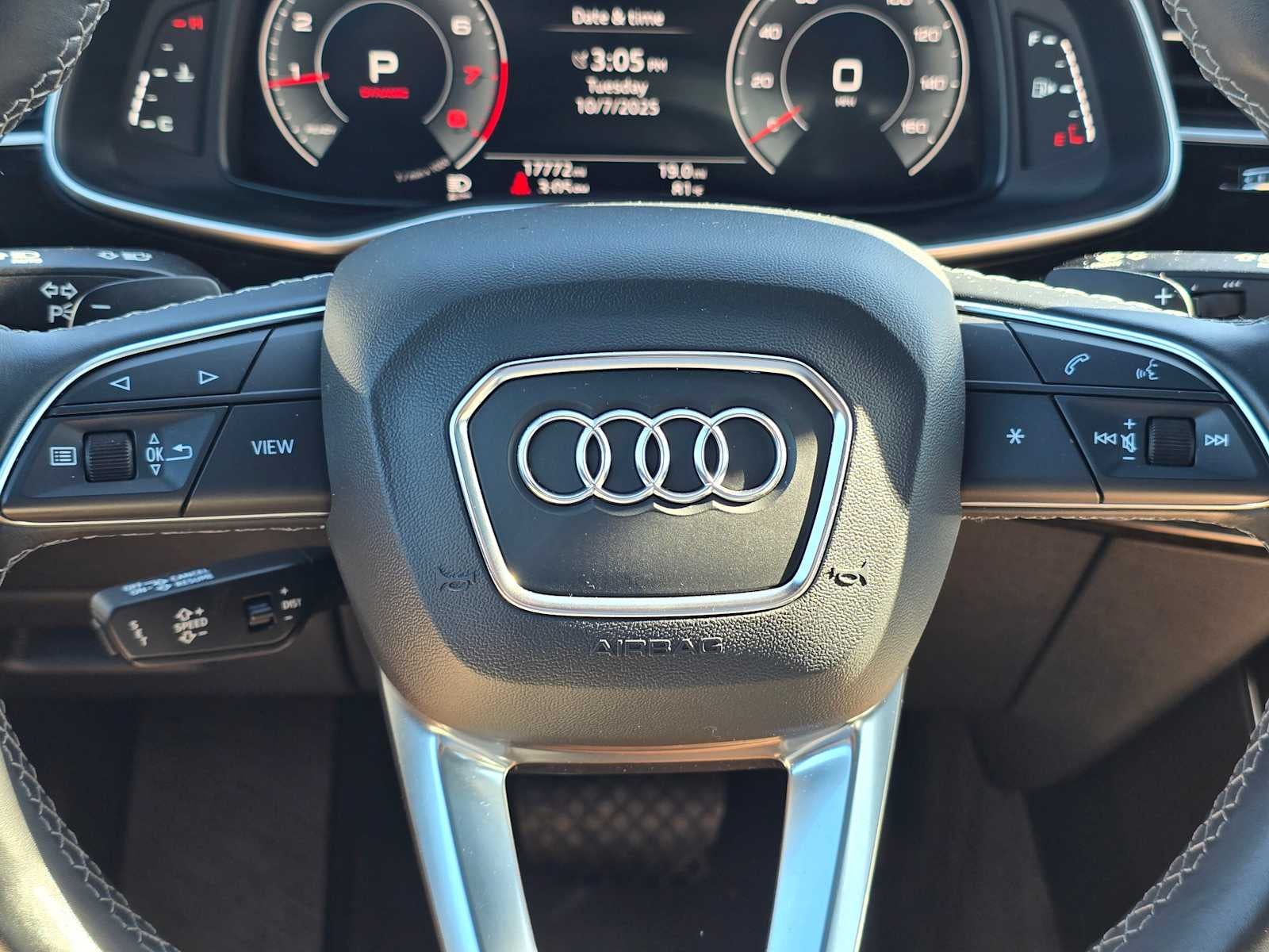 2025 Audi Q7 Premium