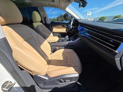 2023 Audi Q8 Premium