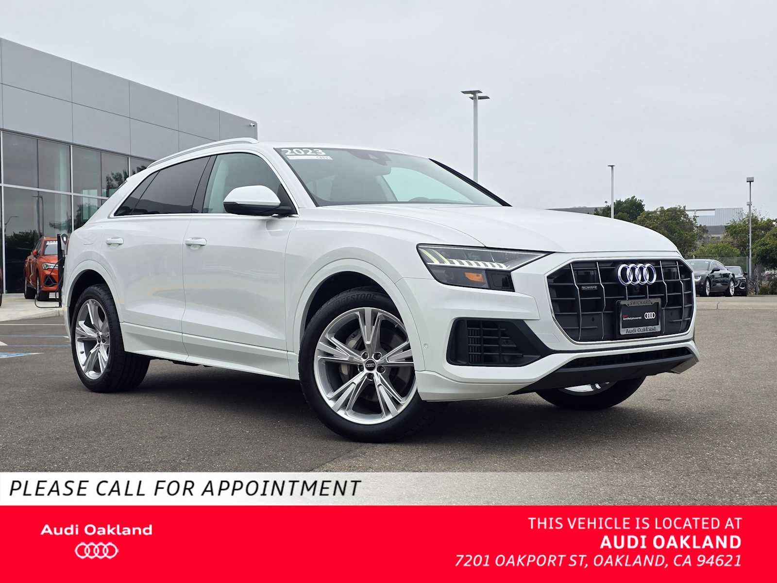 2023 Audi Q8 Premium