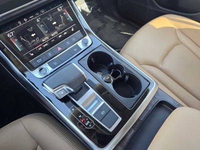 2023 Audi Q8 Premium