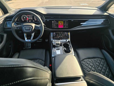 2025 Audi SQ7 Premium Plus